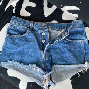 Mid-rise Shorts